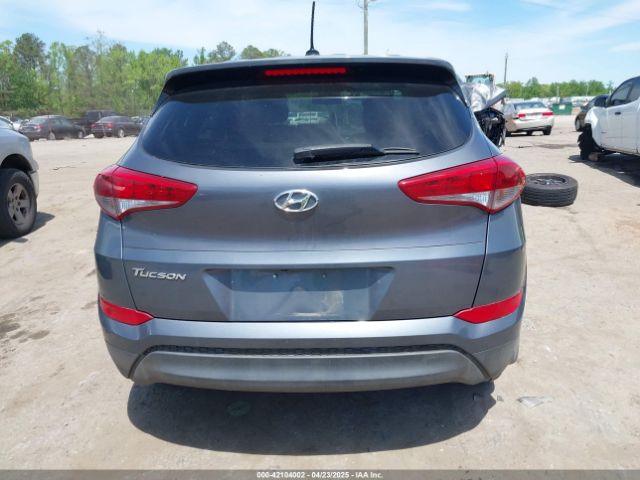 KM8J23A44GU119203 Hyundai TUCSON SE