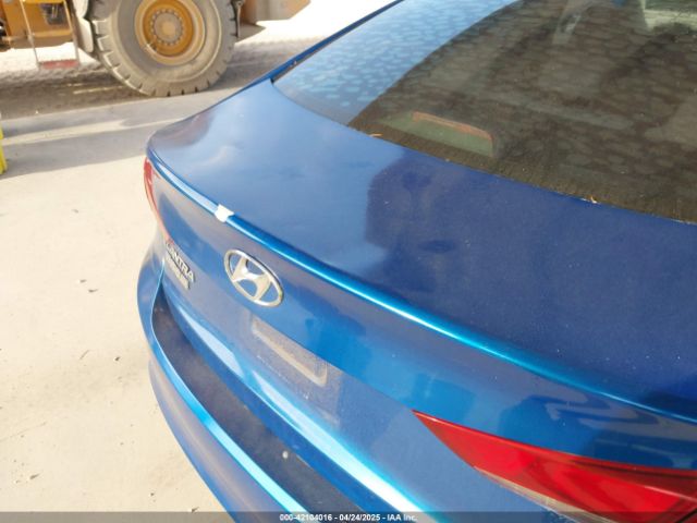 5NPD84LF6HH009625 Hyundai ELANTRA SE