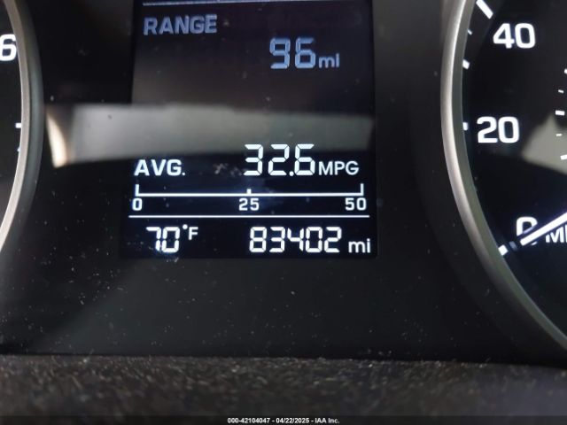 5NPD74LF2JH335057 Hyundai ELANTRA SE