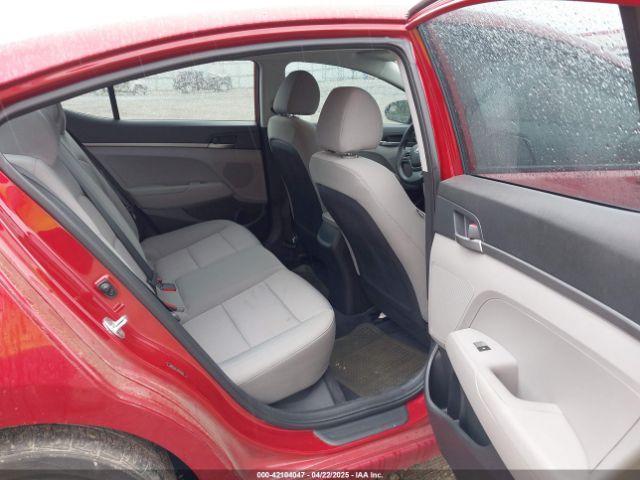 5NPD74LF2JH335057 Hyundai ELANTRA SE