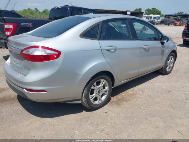3FADP4BJ9GM130804 Ford FIESTA SE