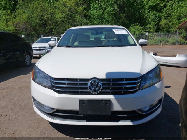 1VWCT7A31FC072643 Volkswagen Passat 1.8t Sel Premium