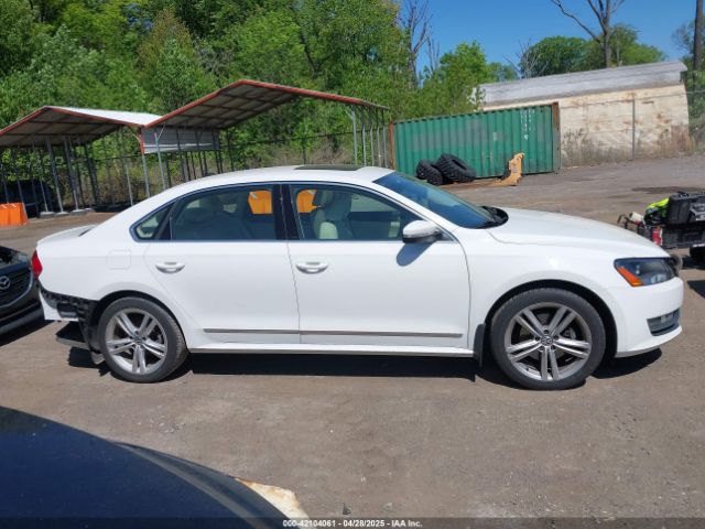 1VWCT7A31FC072643 Volkswagen Passat 1.8t Sel Premium