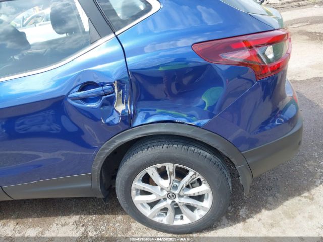 JN1BJ1AV1NW342263 Nissan Rogue Sport S Fwd Xtronic Cvt