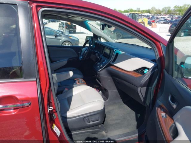 5TDYK3DC4FS590924 Toyota Sienna Limited Premium 7 Passenger