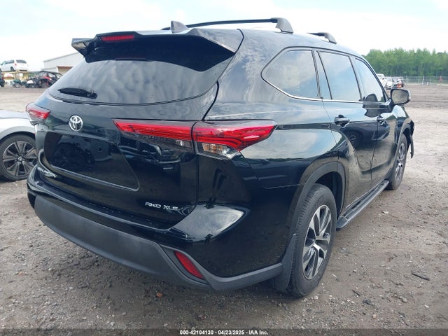 5TDGZRBH1NS164292 Toyota Highlander Xle