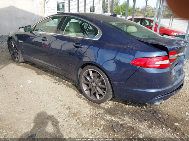 2013 JAGUAR XF SAJWA0HE5DMS64905 Photo 2