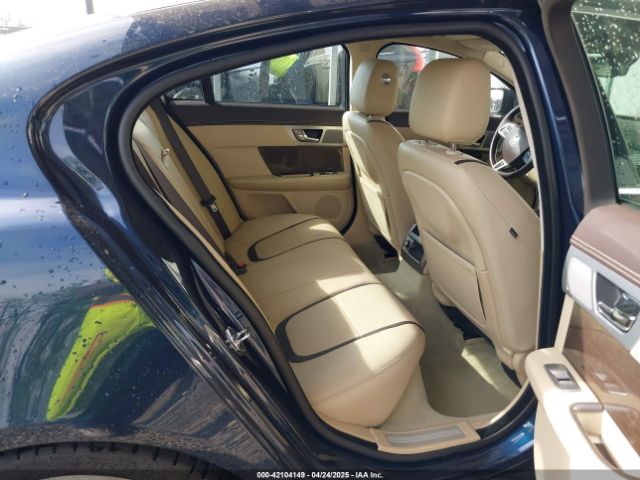 2013 JAGUAR XF SAJWA0HE5DMS64905 Photo 7