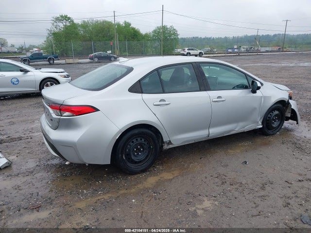 Toyota COROLLA LE 2021 5YFEPMAE1MP243895 Image 4