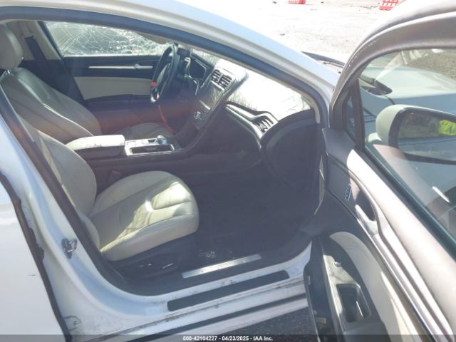 3FA6P0K97HR129498 Ford Fusion Titanium
