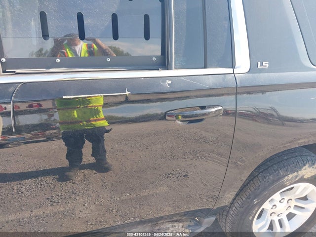 1GNSK5KC6FR226126 Chevrolet Suburban 1500 Commercial Fleet