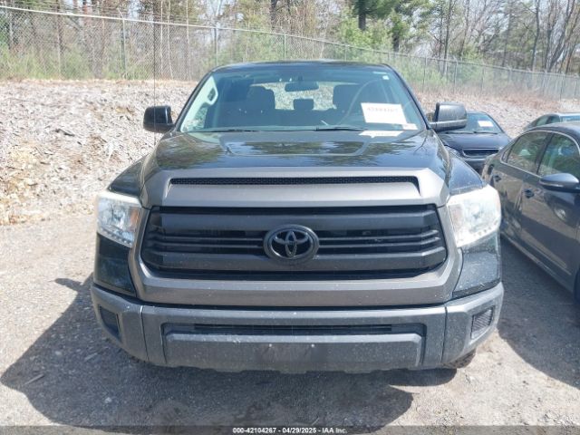 5TFUM5F13EX056550 Toyota Tundra Sr 4.6l V8