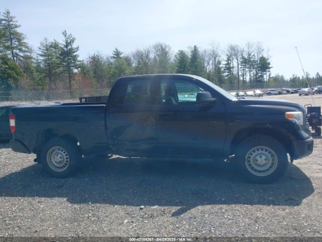 5TFUM5F13EX056550 Toyota Tundra Sr 4.6l V8