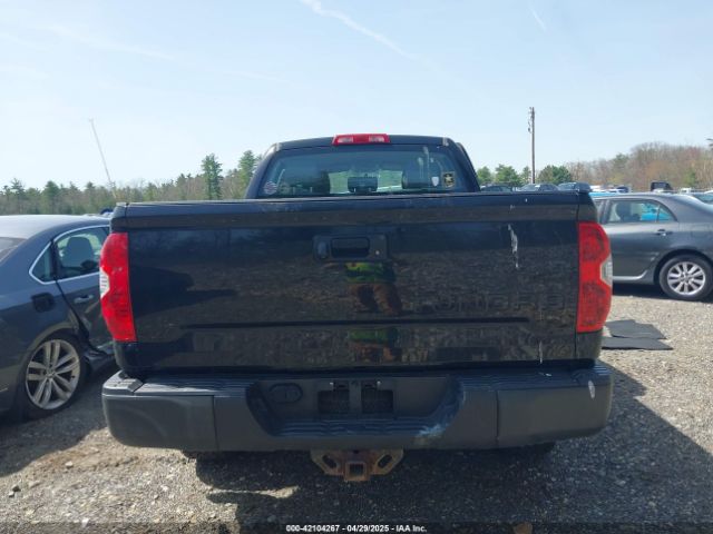 5TFUM5F13EX056550 Toyota Tundra Sr 4.6l V8