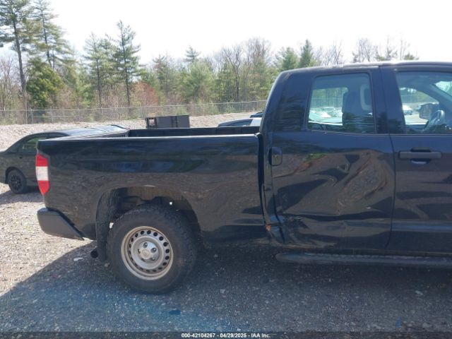 5TFUM5F13EX056550 Toyota Tundra Sr 4.6l V8