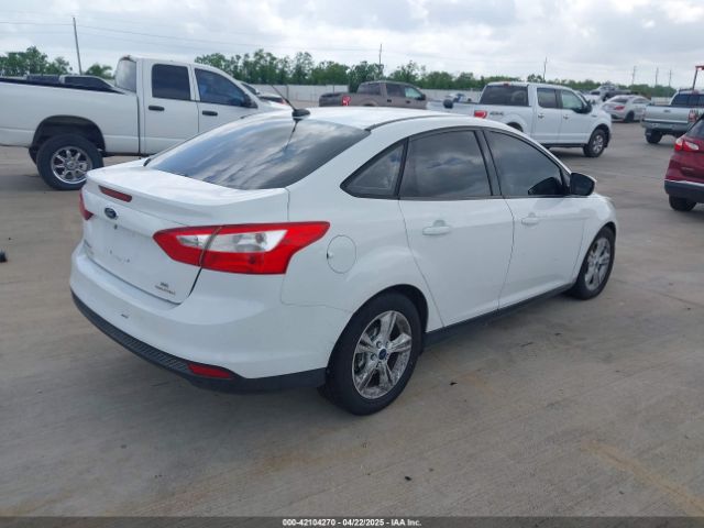 1FADP3F21EL446984 Ford FOCUS SE