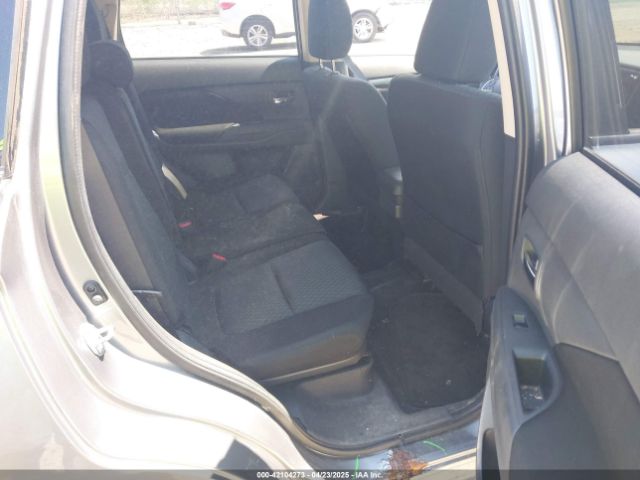 JA4AZ3A32EZ012250 Mitsubishi Outlander Se