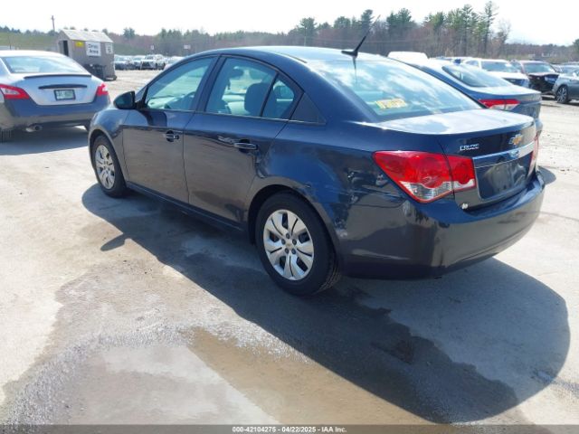 1G1PA5SG8E7138931 Chevrolet Cruze Ls Auto