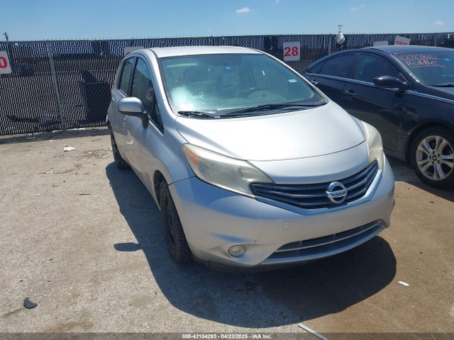 Nissan Versa Note S (sr)/s Plus/sv 2014 3N1CE2CPXEL412815 Image 1