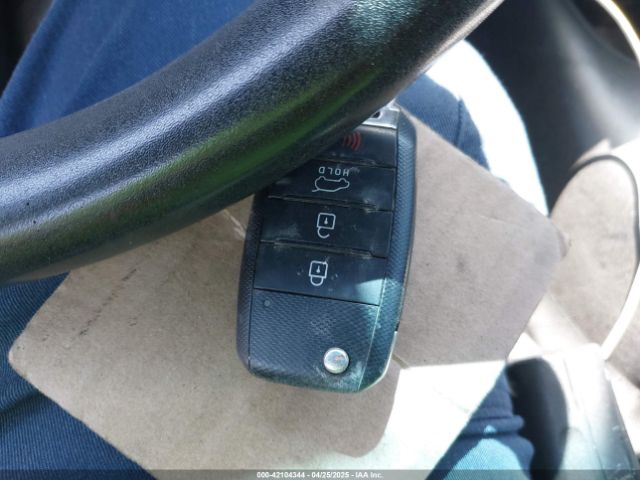 KNDJN2A22G7322089 KIA Soul