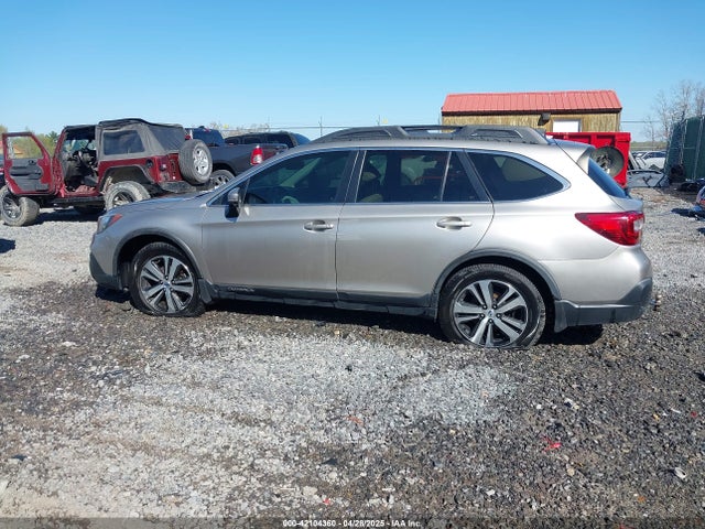 Продаж на аукціоні авто 2018 Subaru Outback 3.6r Limited, vin: 4S4BSENC4J3247195, номер лоту: 42104360