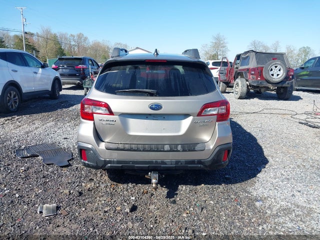 Продаж на аукціоні авто 2018 Subaru Outback 3.6r Limited, vin: 4S4BSENC4J3247195, номер лоту: 42104360