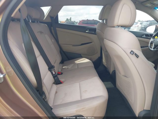 KM8J33A27HU430198 Hyundai Tucson Sport