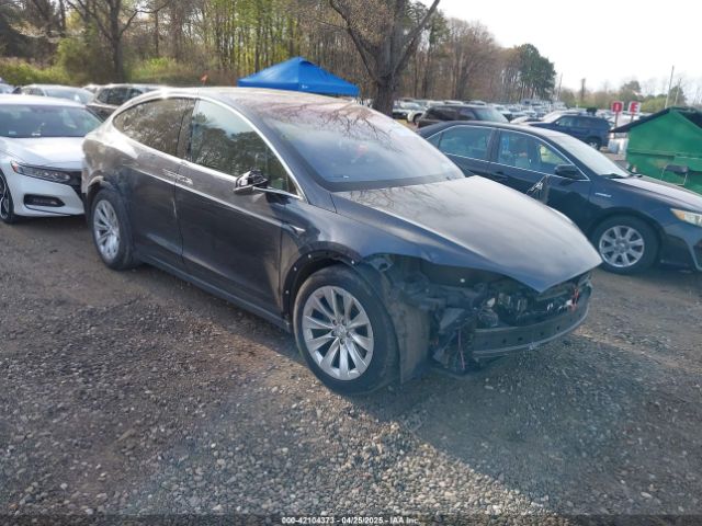 2017 TESLA MODEL X 5YJXCDE2XHF054698 Photo 0