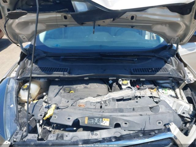 1FMCU9GD3HUE67086 Ford ESCAPE SE