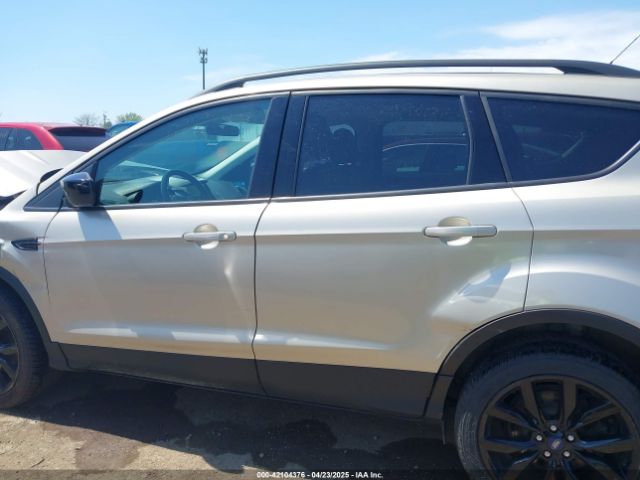 1FMCU9GD3HUE67086 Ford ESCAPE SE