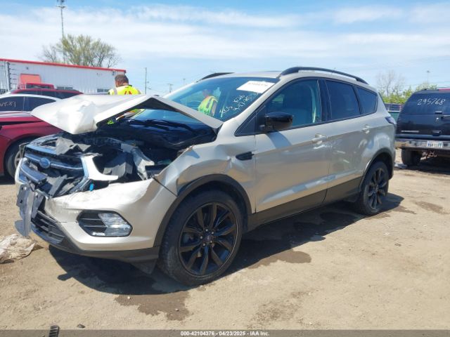 1FMCU9GD3HUE67086 Ford ESCAPE SE