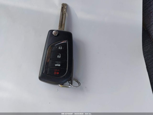 4T1C11BK7MU030847 Toyota Camry Le Awd