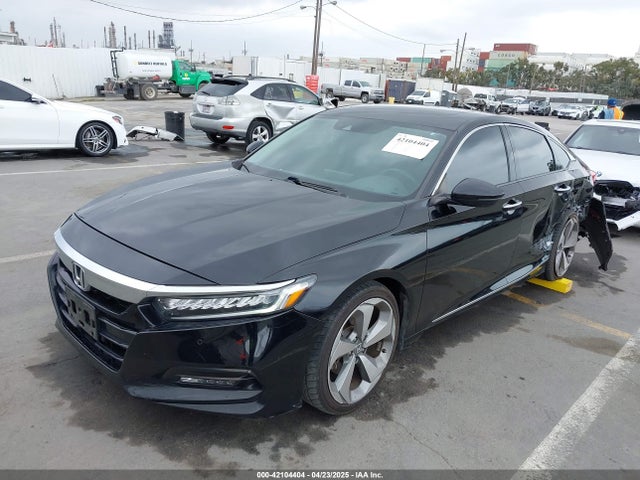 1HGCV1F9XJA109038 Honda Accord Touring
