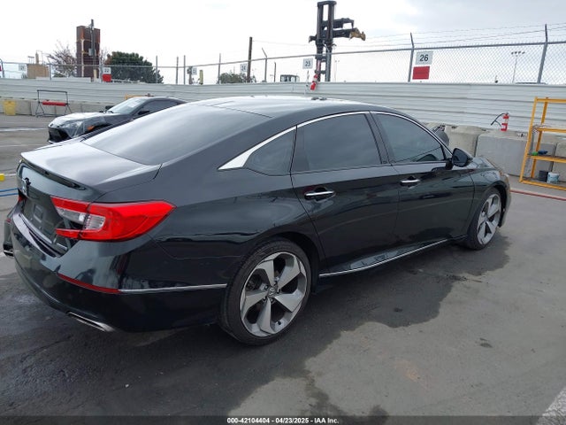 1HGCV1F9XJA109038 Honda Accord Touring