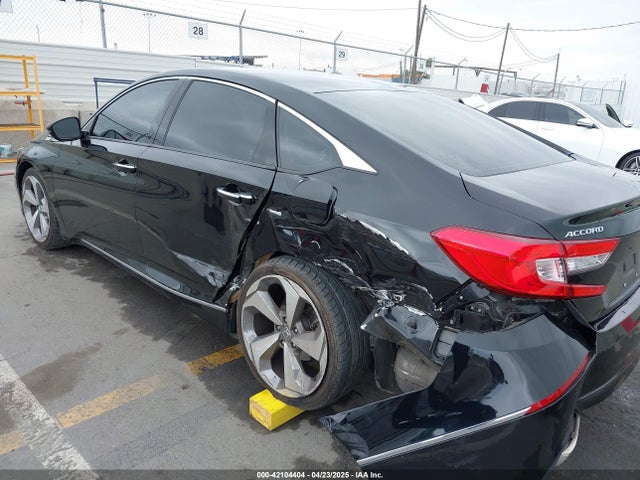 1HGCV1F9XJA109038 Honda Accord Touring
