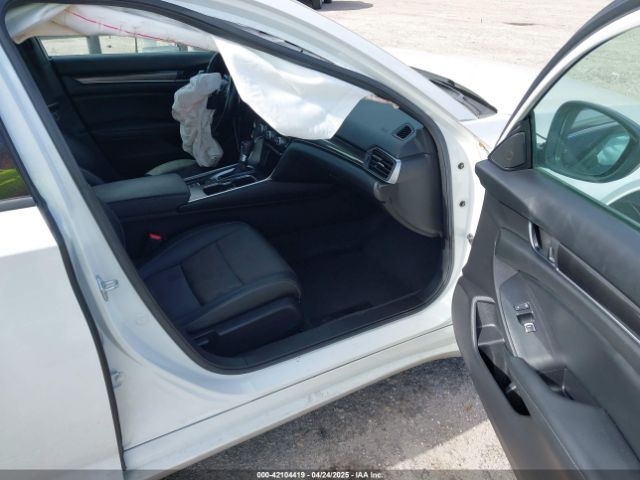 1HGCV1F32MA072289 Honda Accord Sport