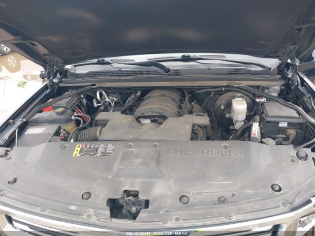 1GNSKCKJ2KR242577 Chevrolet Tahoe Premier