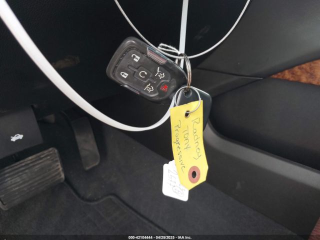 1GNSKCKJ2KR242577 Chevrolet Tahoe Premier