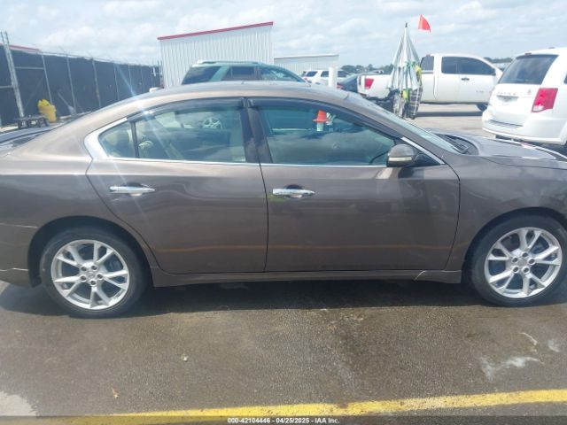 1N4AA5AP9EC430843 Nissan Maxima 3.5 S/3.5 Sv