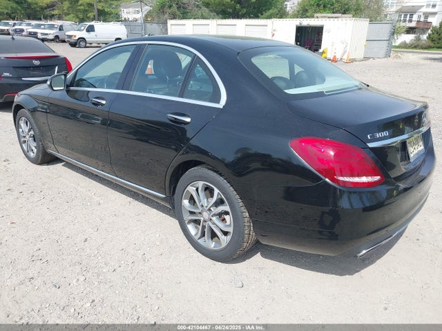 55SWF4KB7FU021743 Mercedes-Benz C 300 4matic/luxury 4matic/sport 4matic