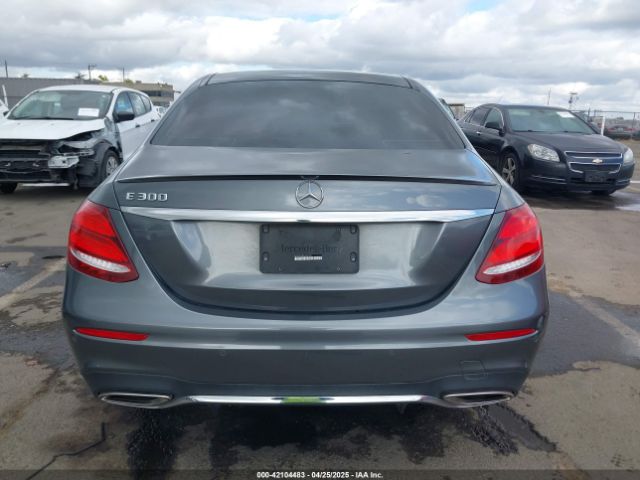 WDDZF4JB5JA431321 Mercedes-Benz E 300