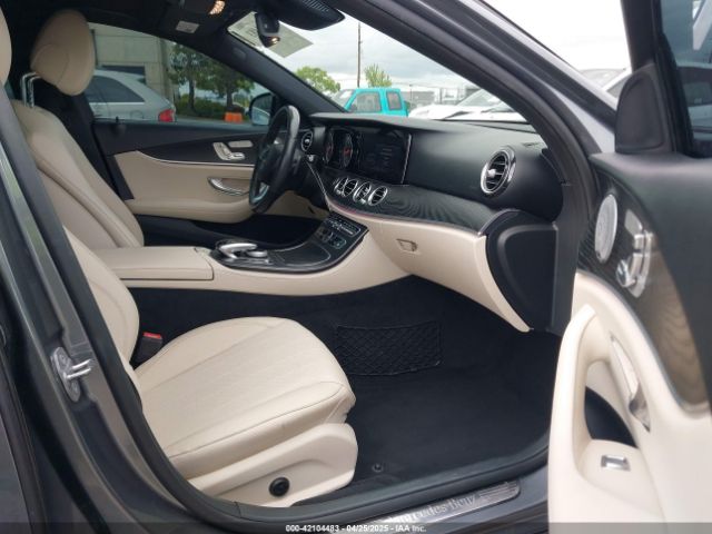 WDDZF4JB5JA431321 Mercedes-Benz E 300