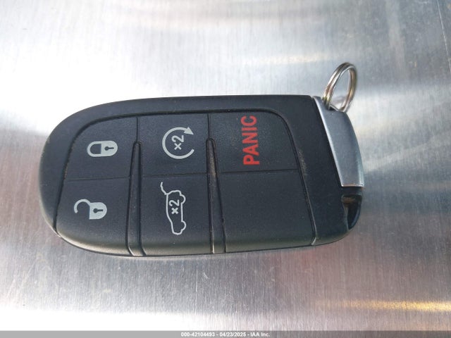 1C4RJFBG6GC307666 Jeep Grand Cherokee