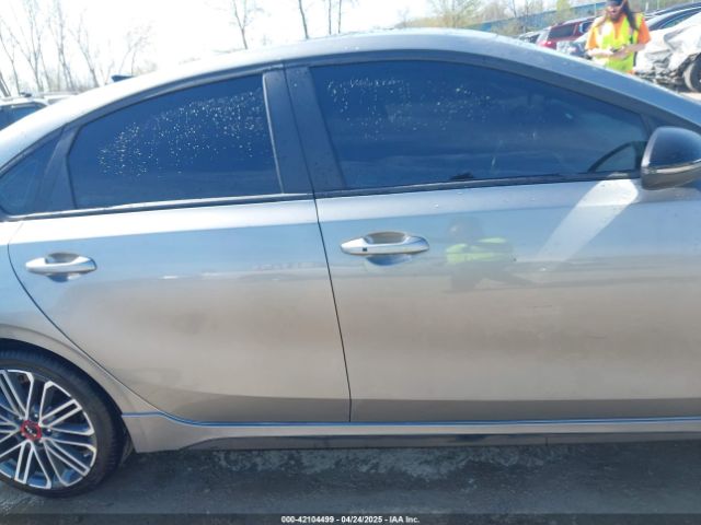 3KPF44AC6NE449955 KIA Forte Gt Manual