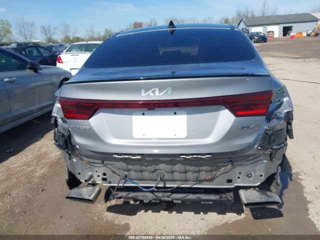 3KPF44AC6NE449955 KIA Forte Gt Manual