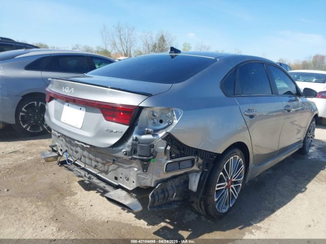 3KPF44AC6NE449955 KIA Forte Gt Manual