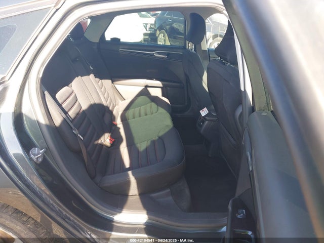 3FA6P0H78FR299257 Ford FUSION SE