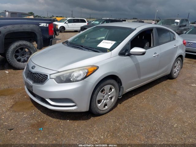 KNAFK4A60G5607976 KIA FORTE LX