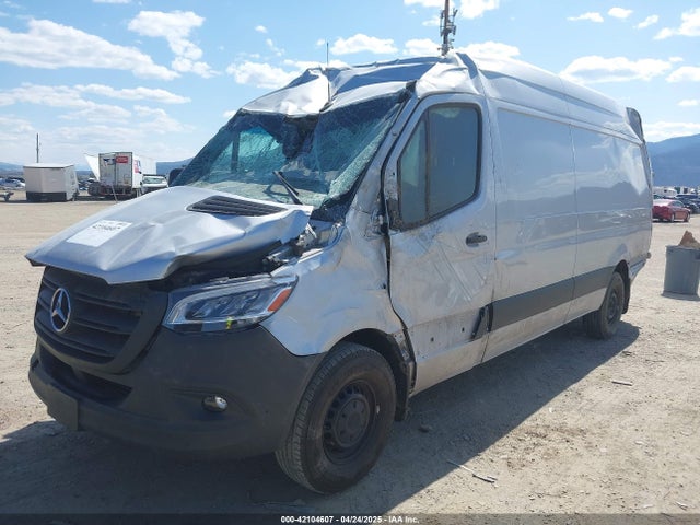 W1Y4KCHY3RT168035 Mercedes-Benz om654