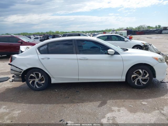 1HGCR2F34HA032330 Honda ACCORD LX